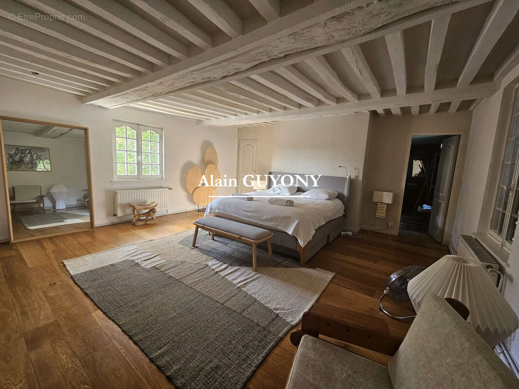 Maison 241 m² à Pont-L'eveque  - photo 6