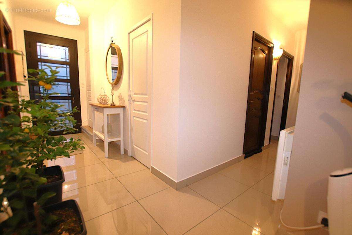 Maison à SAINT-AFFRIQUE