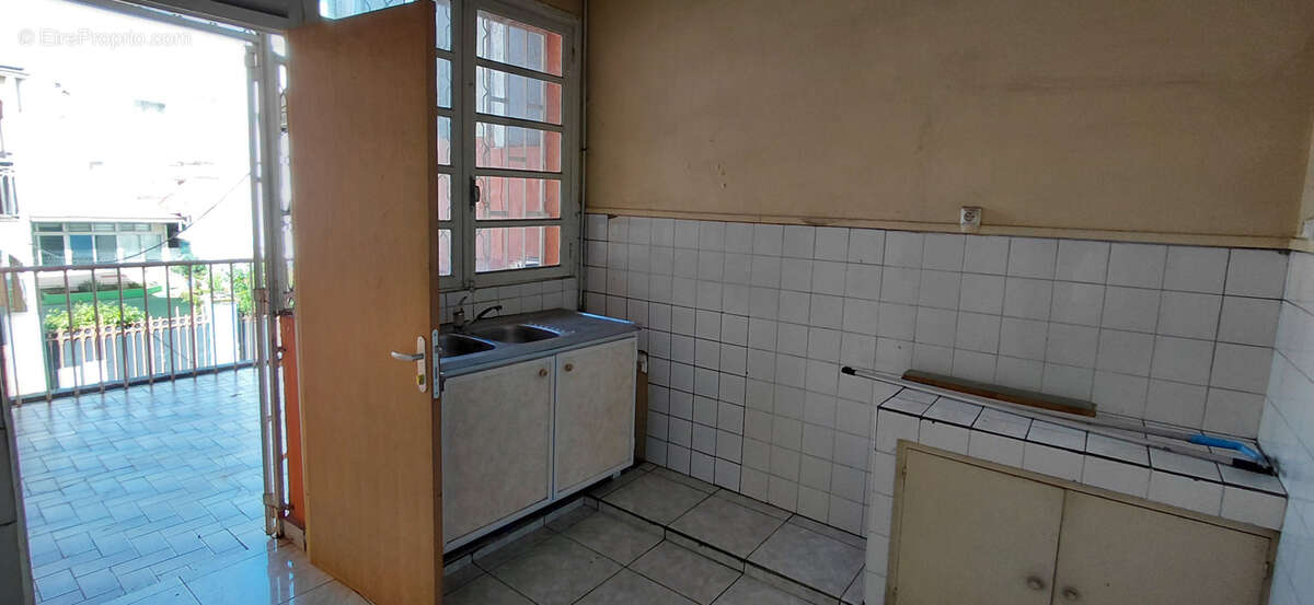 Appartement à POINTE-A-PITRE