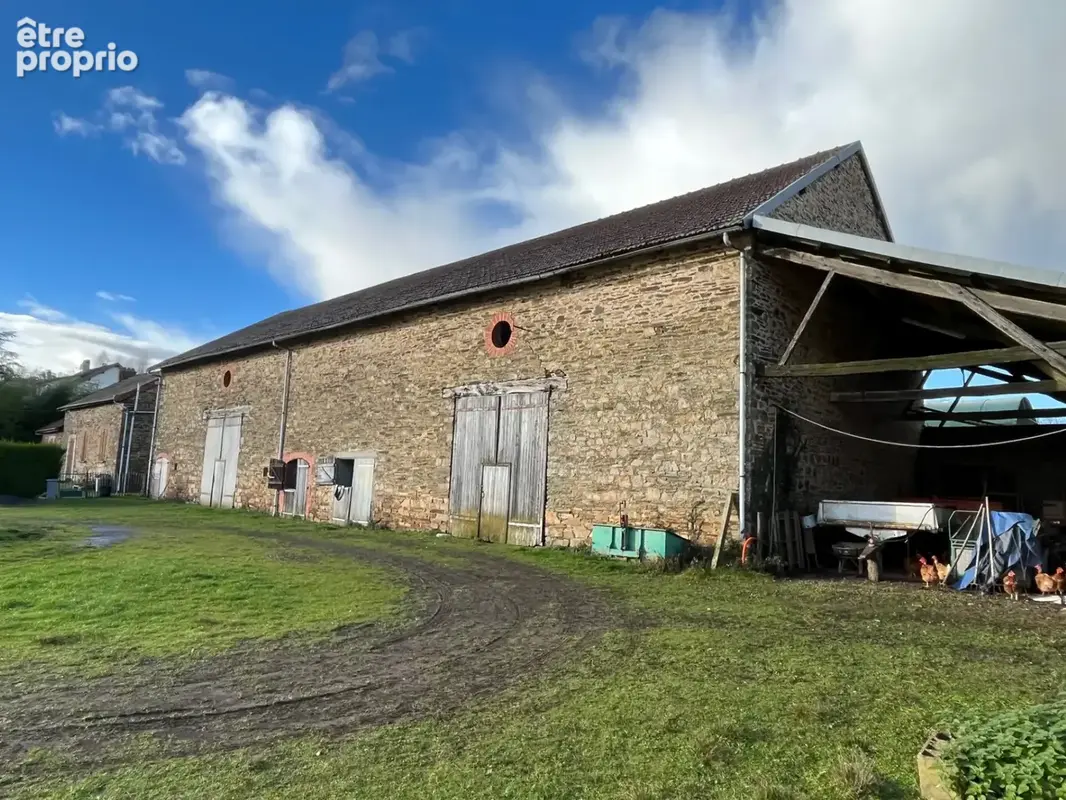 Maison en pierres avec belle grange et terrain - photo 19