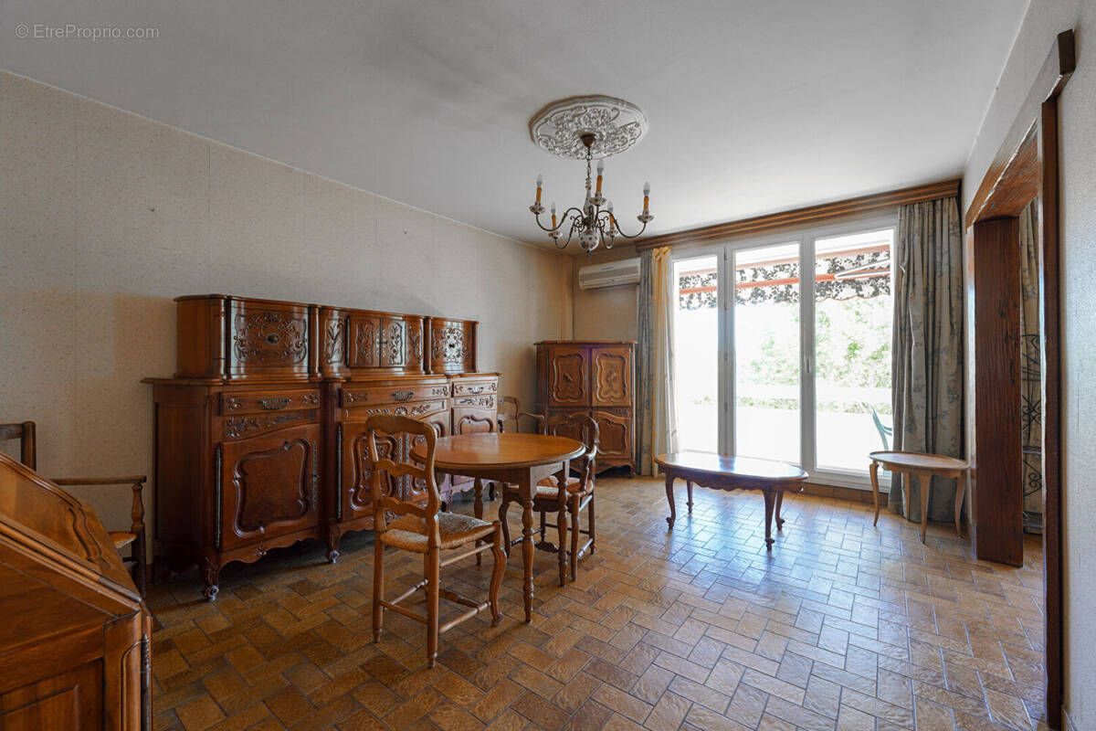 Appartement à AIX-EN-PROVENCE