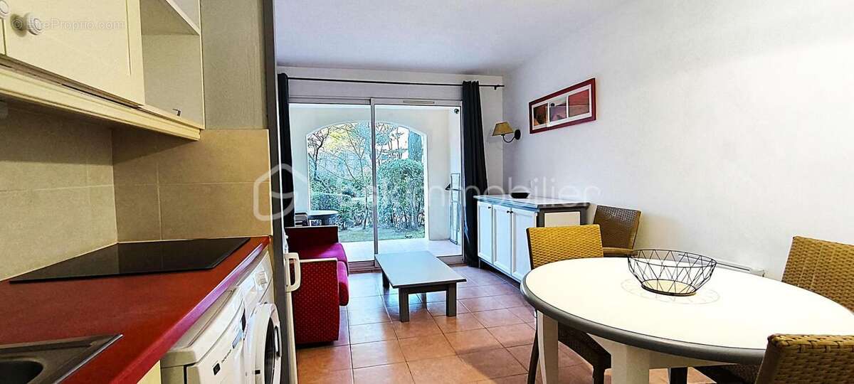 Appartement à MALLEMORT