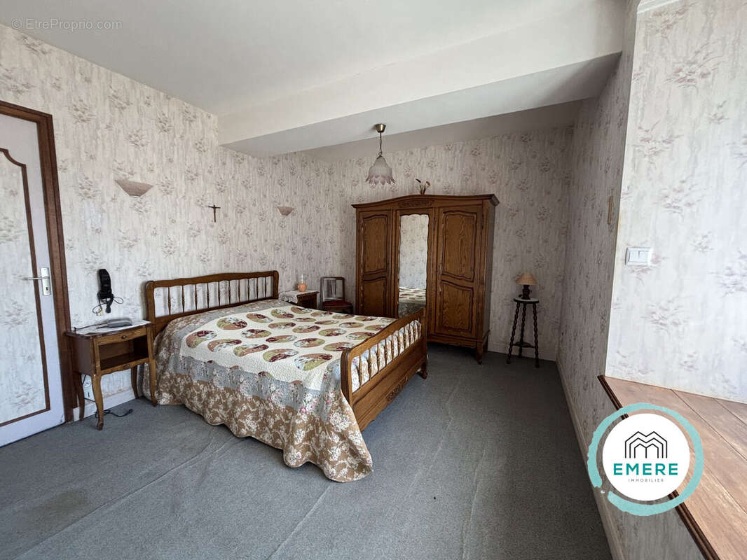 Maison 108 m² à Saint-Aubin-De-Terregatte  - photo 6