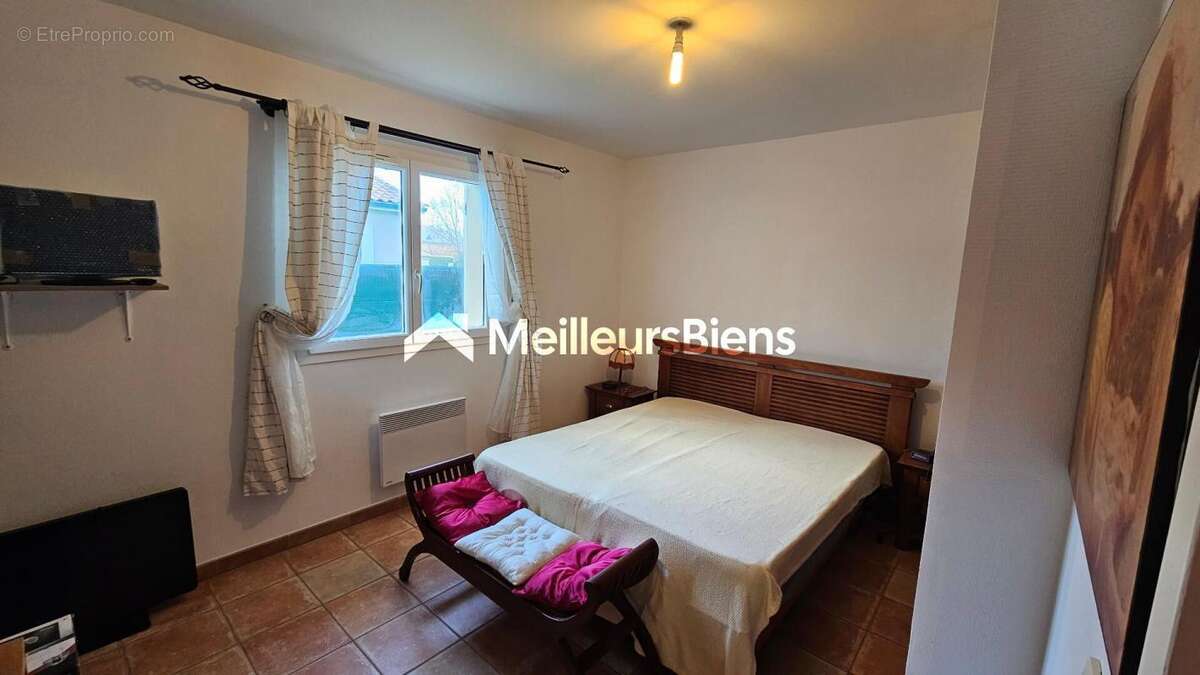 Maison à GRAYAN-ET-L'HOPITAL