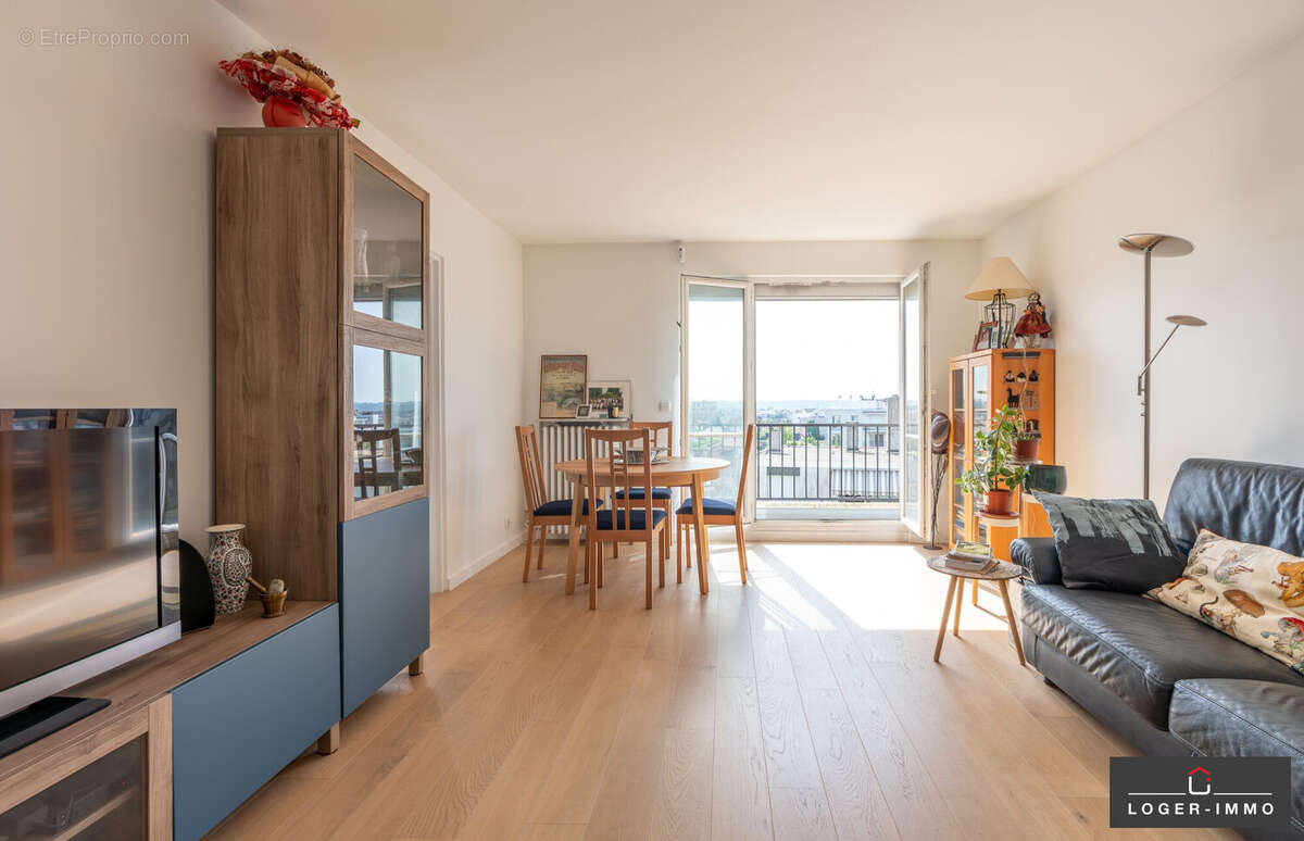Appartement à SAINT-MAUR-DES-FOSSES