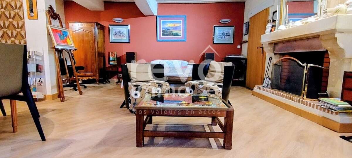 Maison à SAINT-BARTHELEMY-D'ANJOU