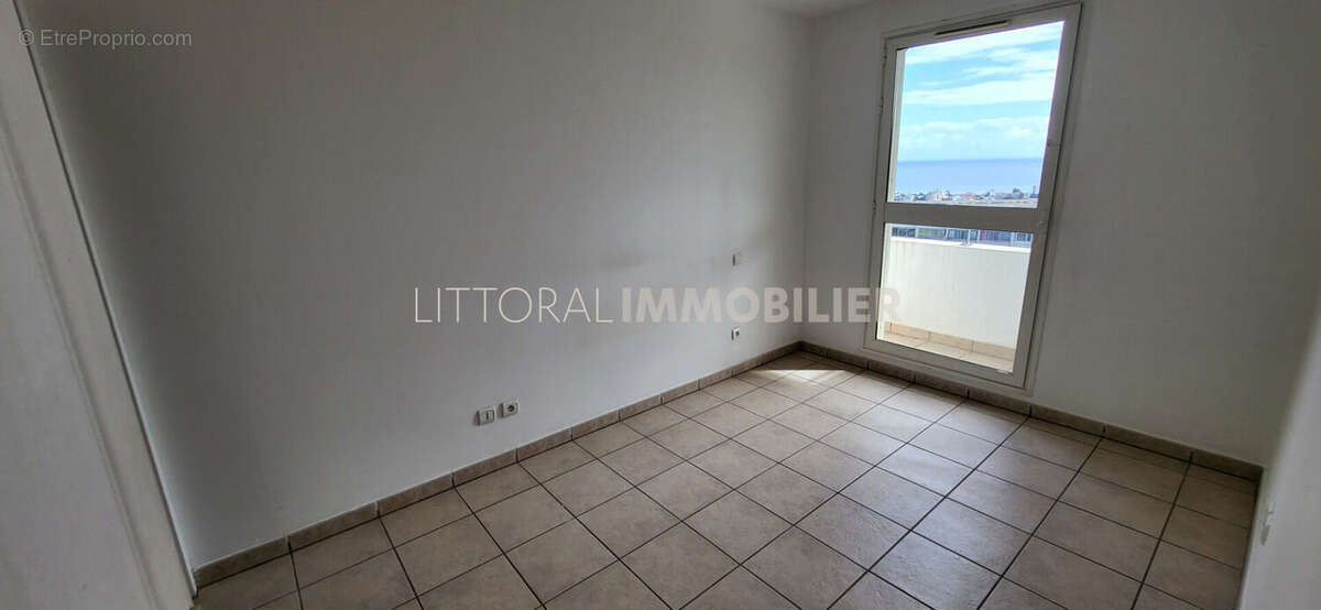 Appartement à SAINT-DENIS