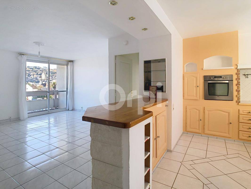 Appartement à TERRASSON-LAVILLEDIEU