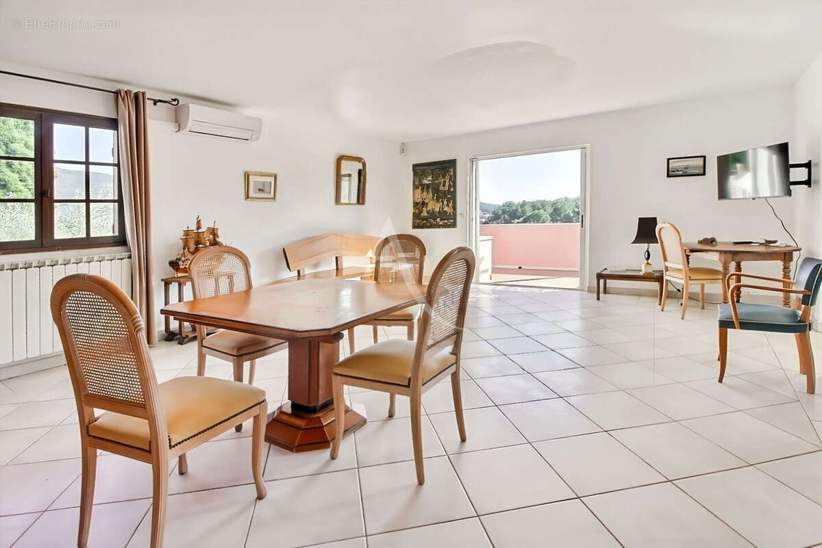 Maison à LE PRADET