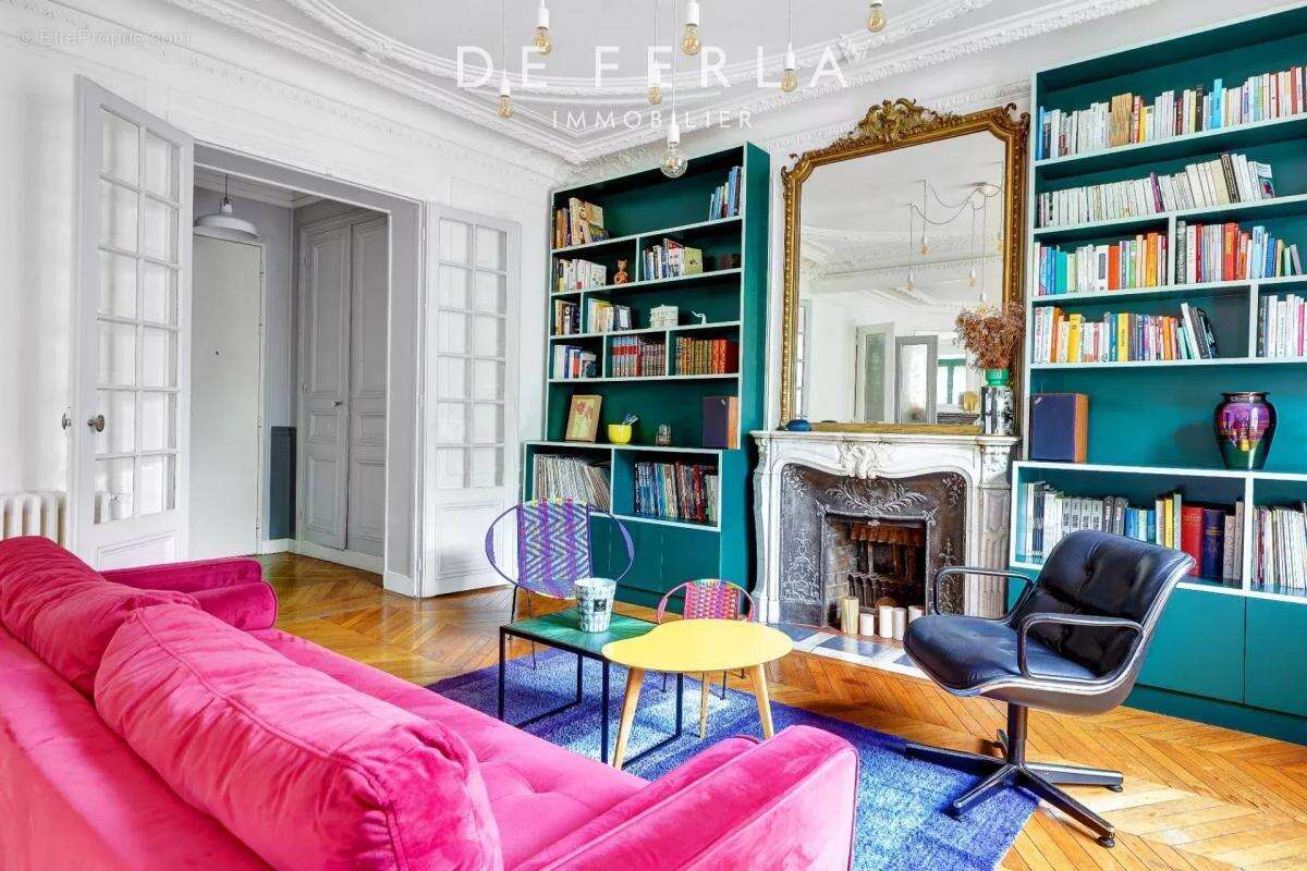 Appartement à PARIS-18E