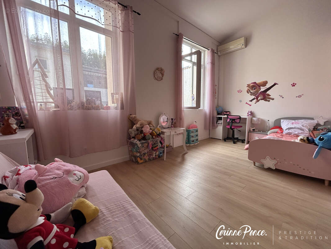 Maison à NIMES