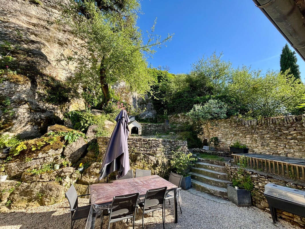 Maison à CHANTEMERLE-LES-GRIGNAN