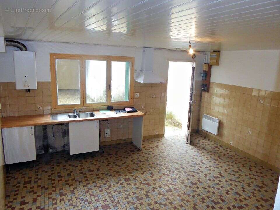 Maison à CASTILLON-LA-BATAILLE