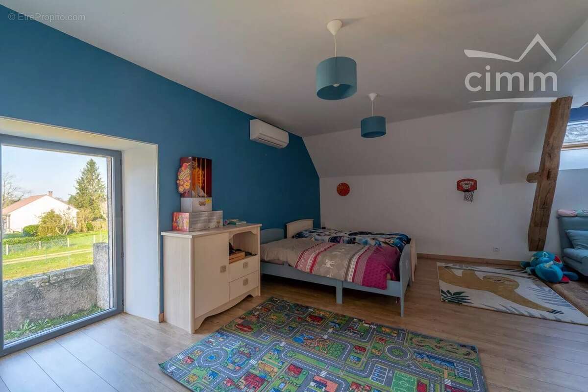 Maison à LA CHARITE-SUR-LOIRE