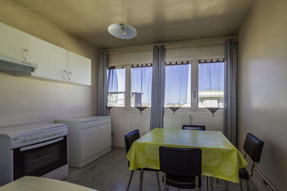 Appartement à CLERMONT-FERRAND