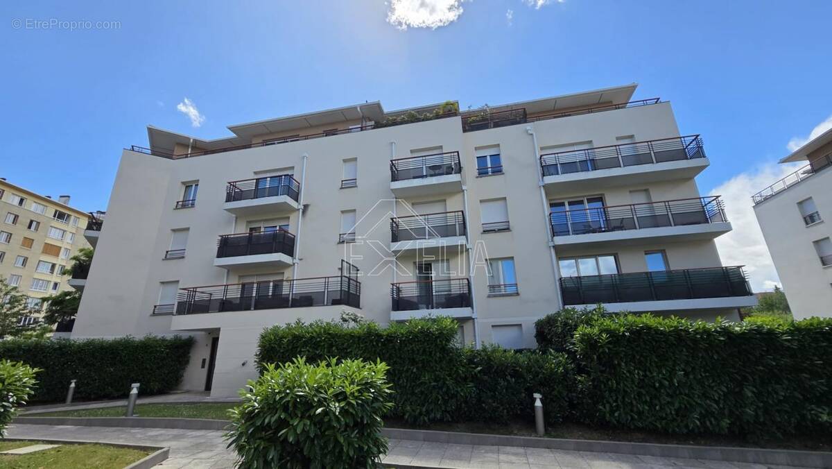 Appartement à MANTES-LA-JOLIE