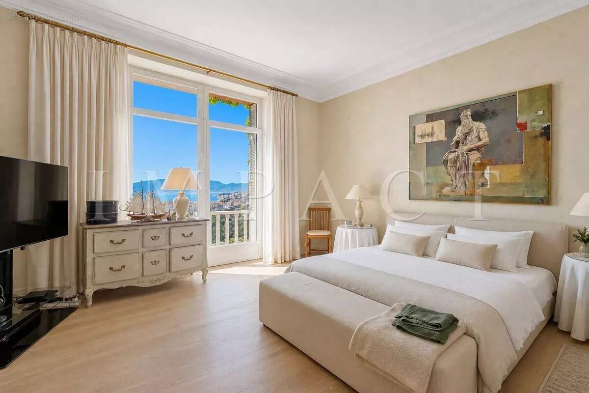 Maison à CANNES