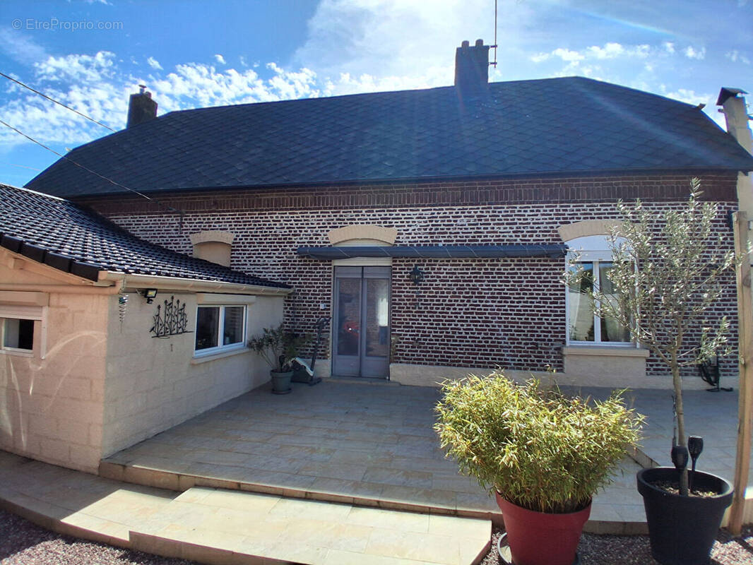 Maison à MIRAUMONT