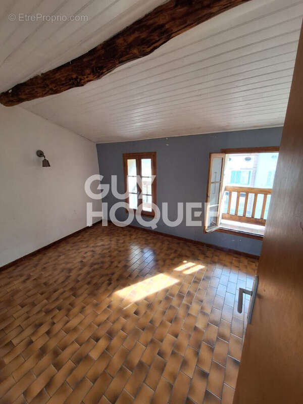 Appartement à ARLES-SUR-TECH