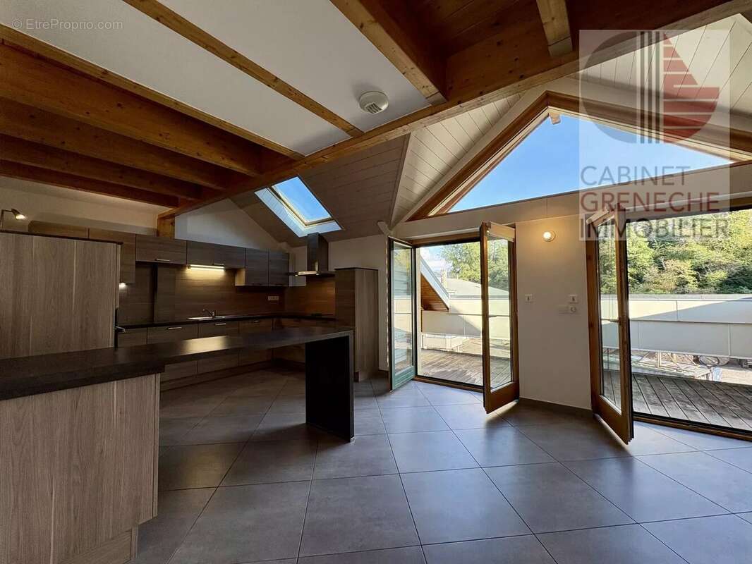 Appartement à THONON-LES-BAINS