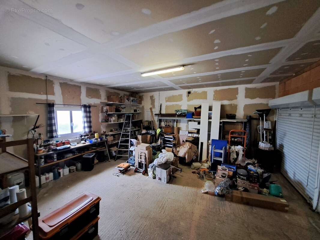 Maison à VILLENEUVE-LES-BEZIERS