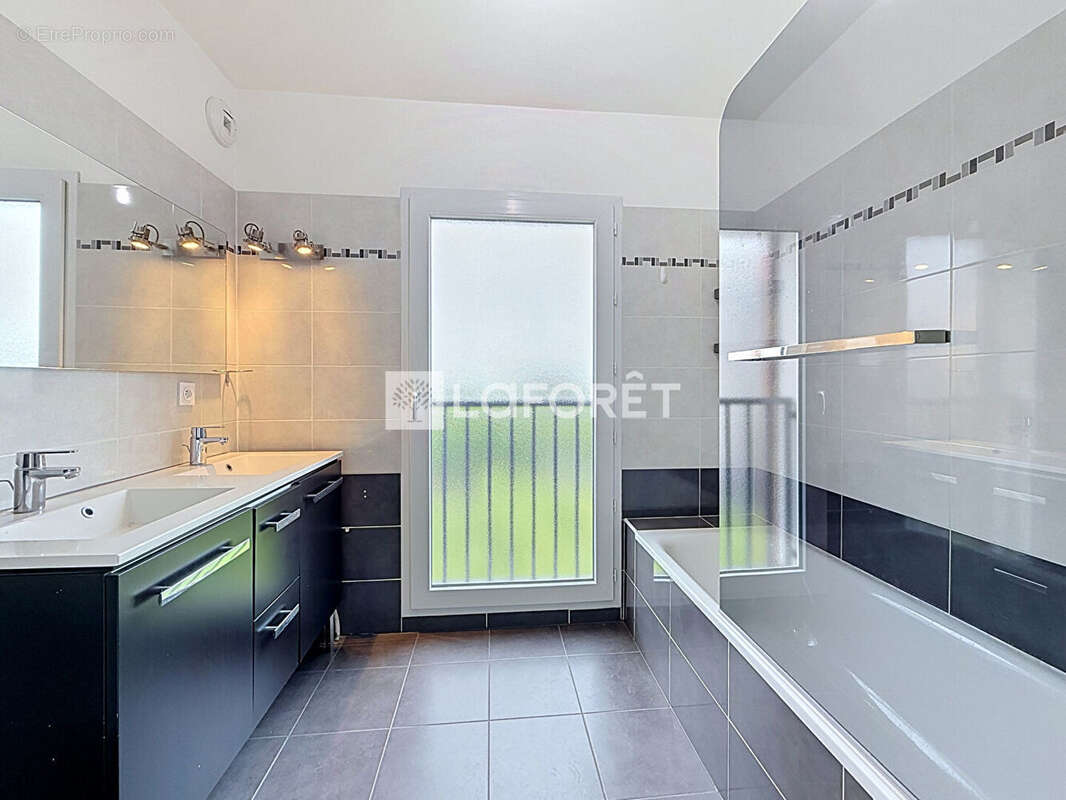 Appartement à CHAMPIGNY-SUR-MARNE