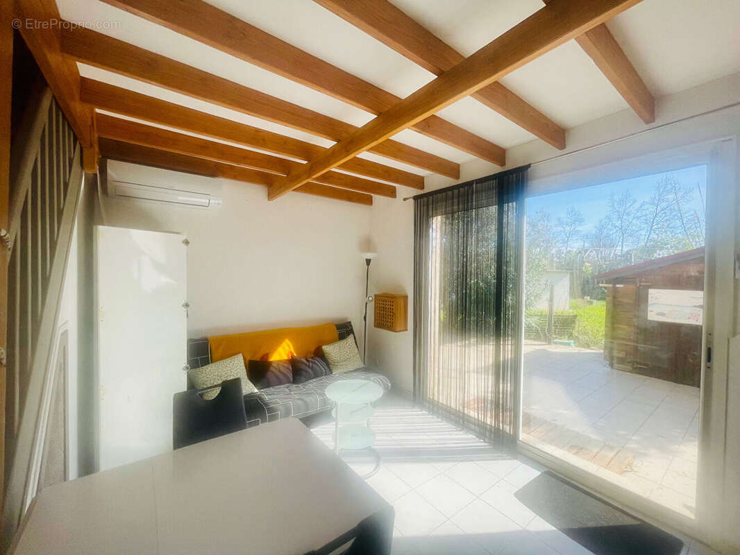 Maison à VIAS