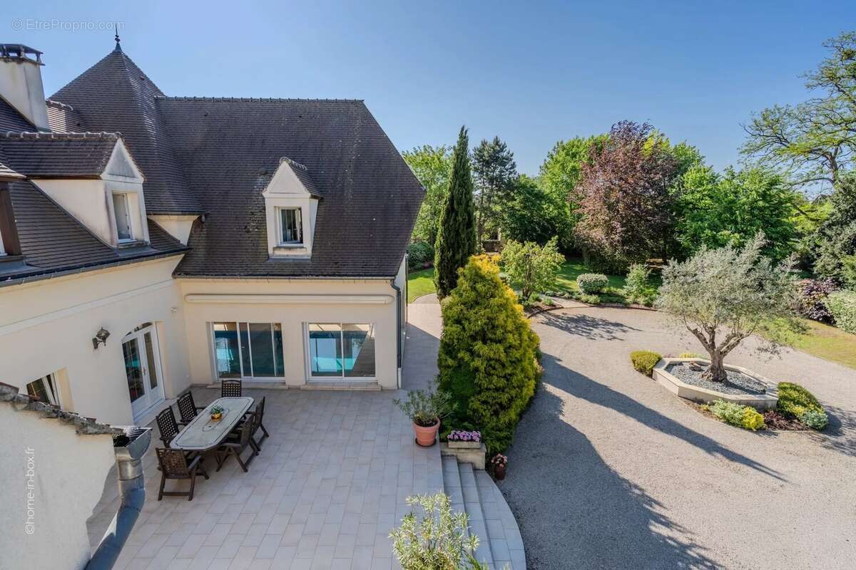 Maison à CHANTILLY