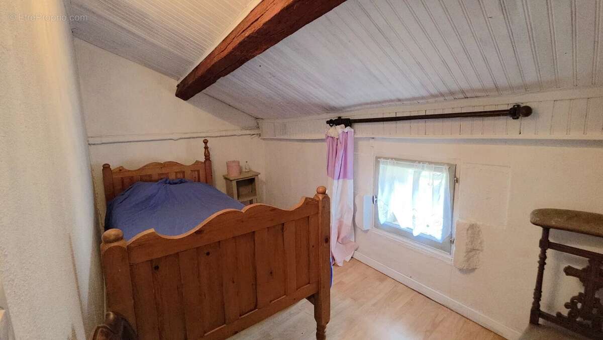 Maison à BUSSIERE-POITEVINE