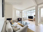 Maison à COURBEVOIE