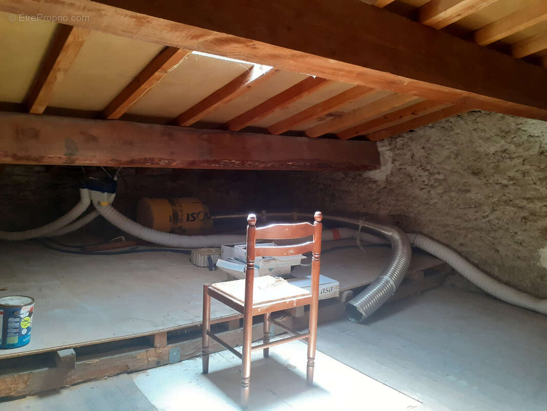Maison de ville en cours de rénovation - photo 18
