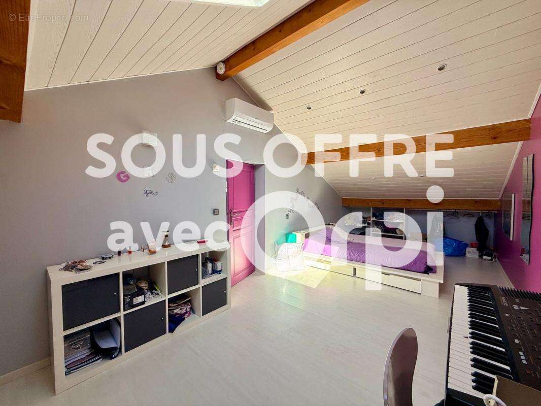 Maison à LA TERRASSE