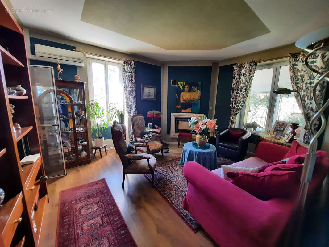 Maison à SAINT-PEY-DE-CASTETS