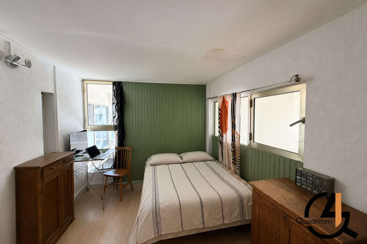 Spécial investisseur à La Grande Motte local + appartement T2 - photo 4