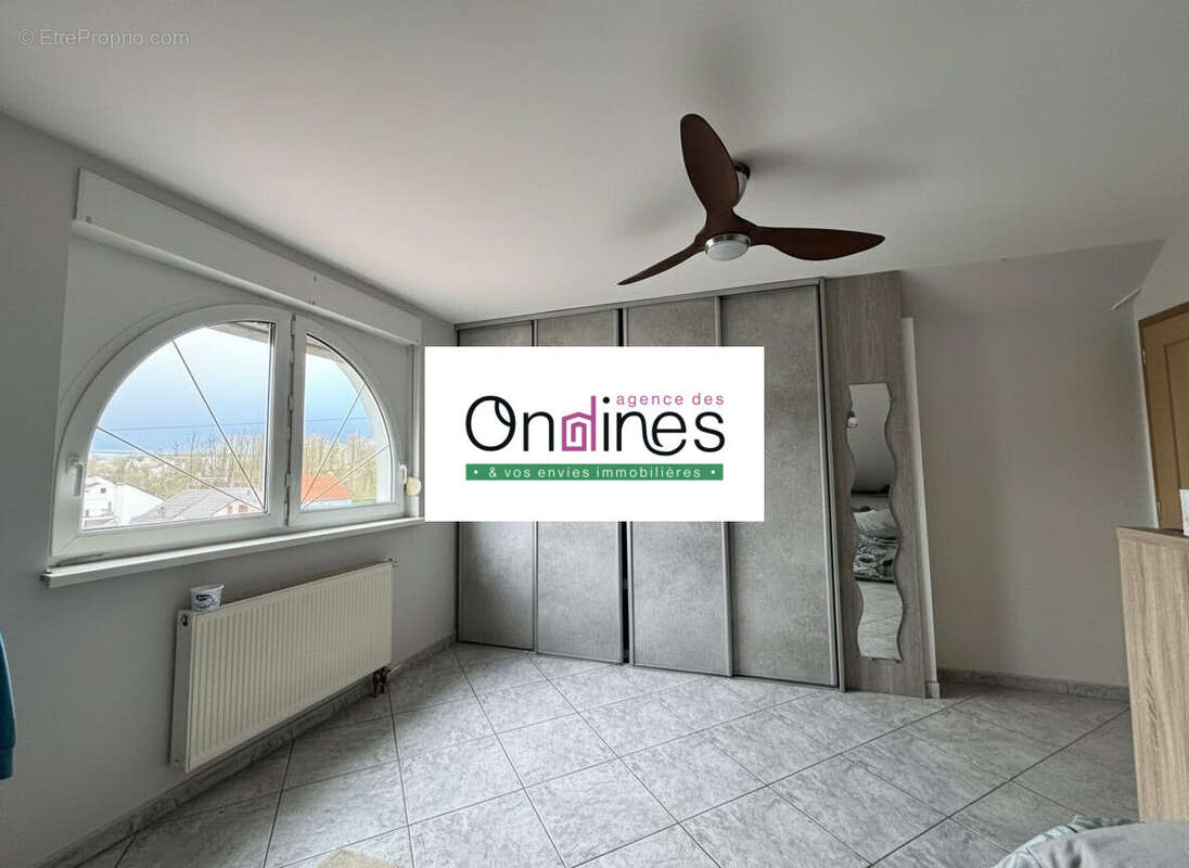 Chambre 1 - Maison à SCHIRRHEIN
