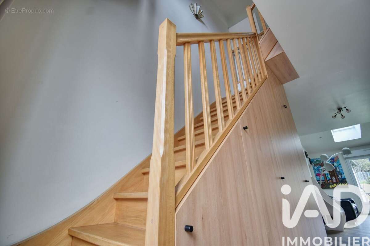 Photo 8 - Maison à MOREUIL