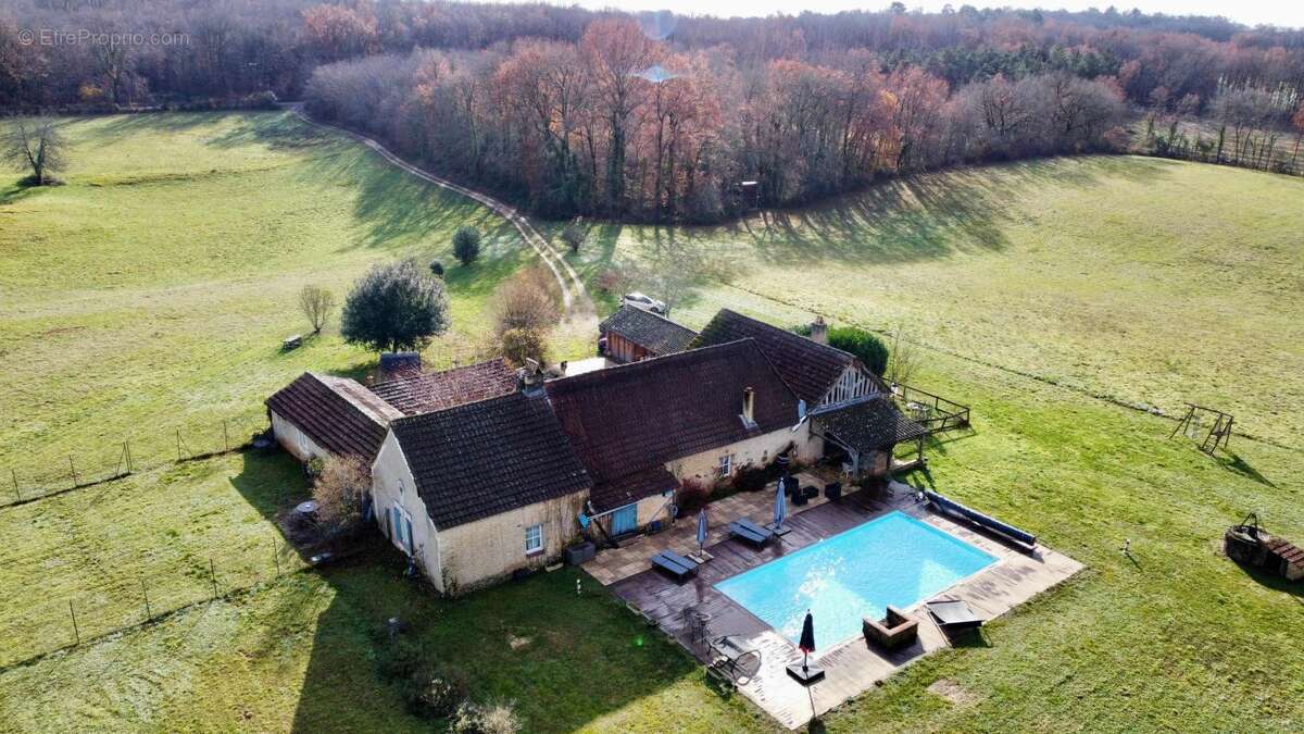 Maison à SAINTE-ALVERE