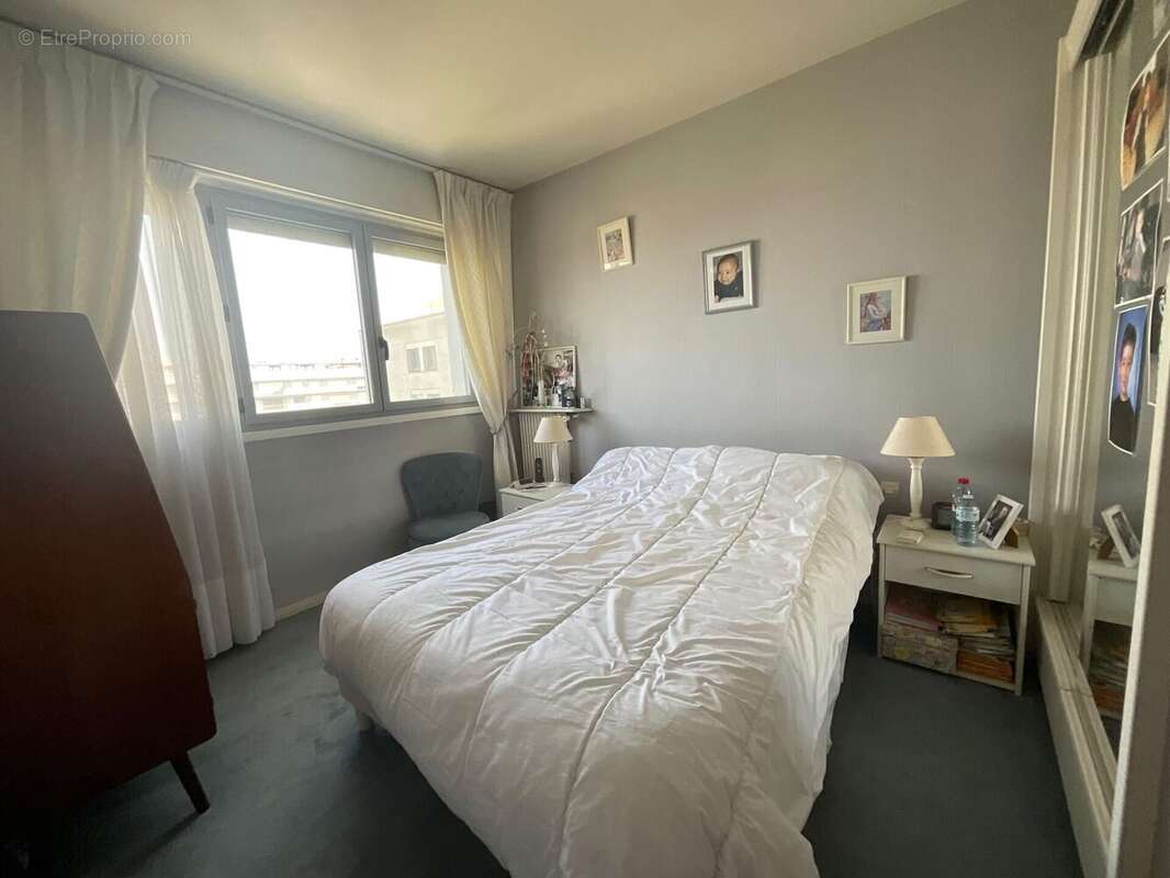 Appartement 87 m² à Tours  - photo 4