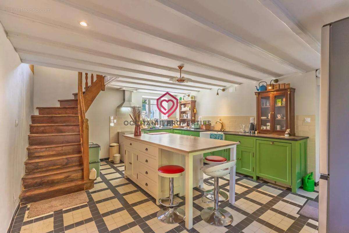 Maison à CUXAC-CABARDES