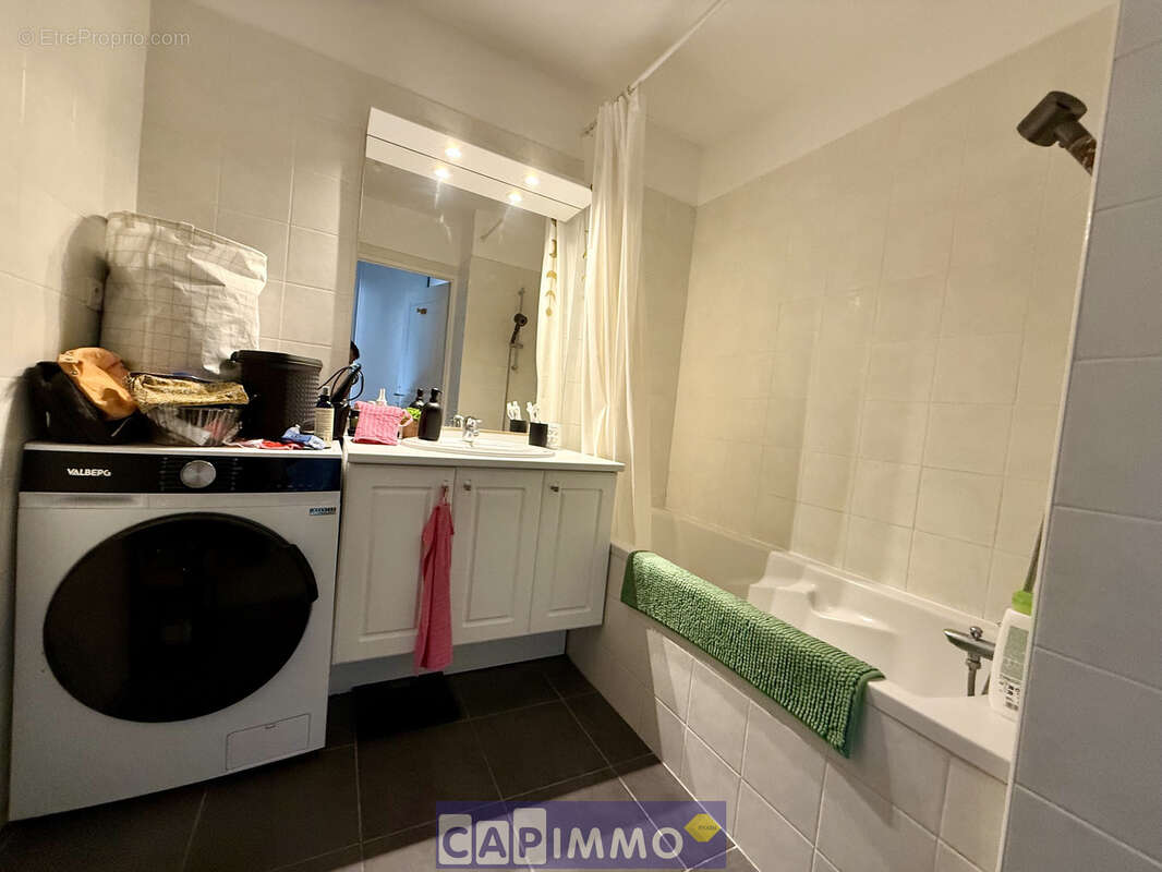 TOULON Claret - Saint Anne, T2 50m2 avec terrasse et garage - photo 7