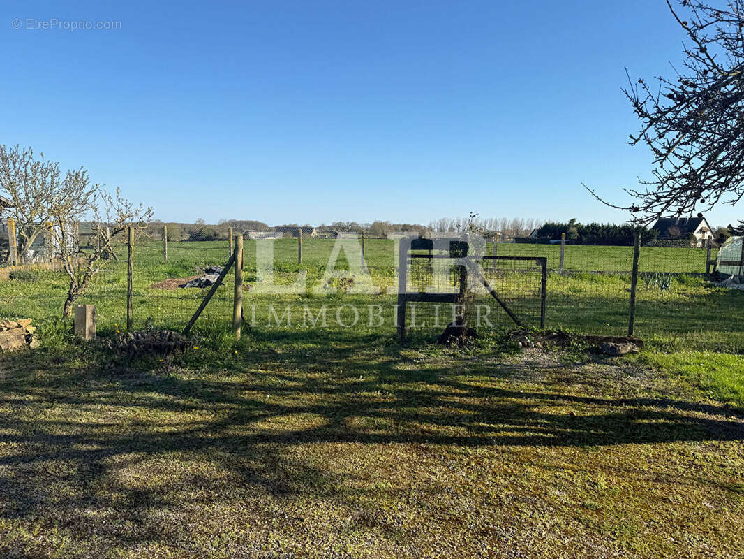 Maison à FRESNAY-SUR-SARTHE