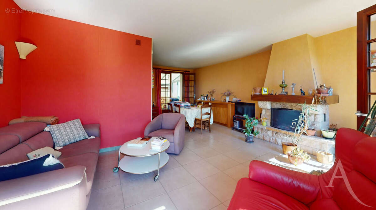 Maison à SAINT-JEAN-LE-VIEUX