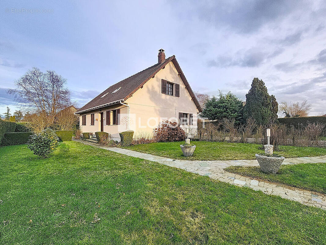 Maison à LE THUIT-SIGNOL