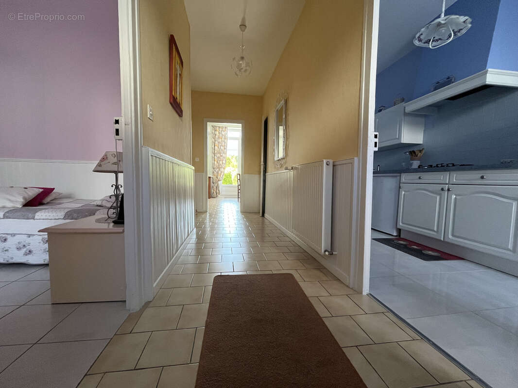 Maison à LEZIGNAN-CORBIERES