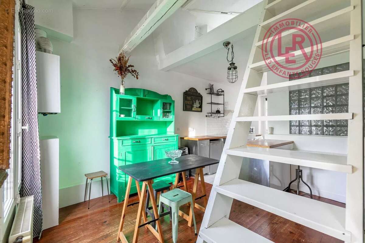 Appartement à PARIS-11E