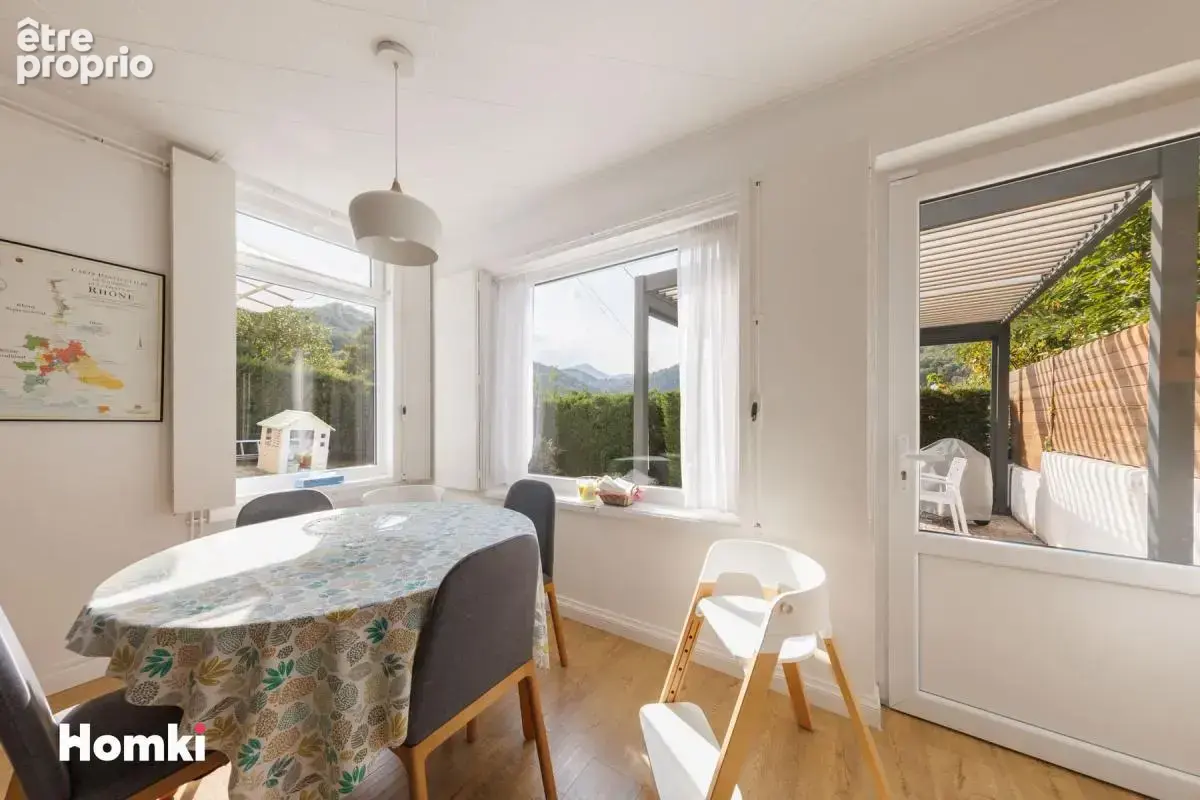 À vendre – Jolie maison familiale de 124 m2 sur les hauteurs de Royat - photo 6