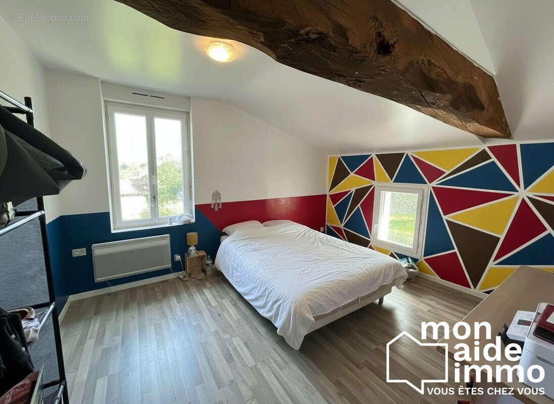 Maison 147 m² à Coutras  - photo 6