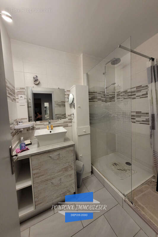 Appartement 83 m² à Dax  - photo 9