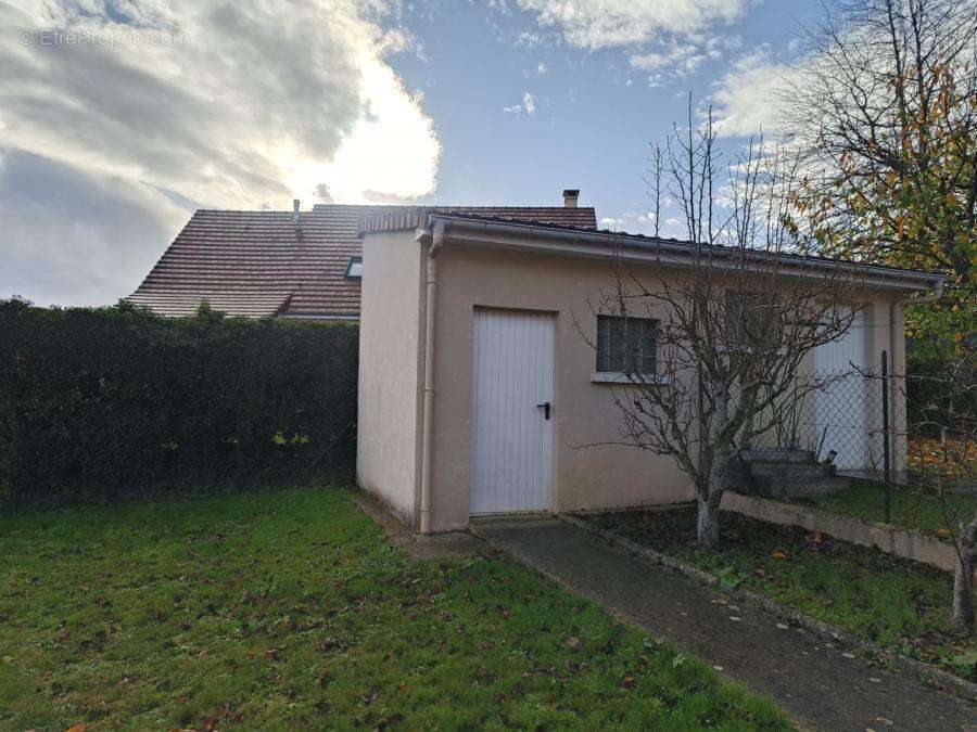 Maison à SAINT-SATURNIN