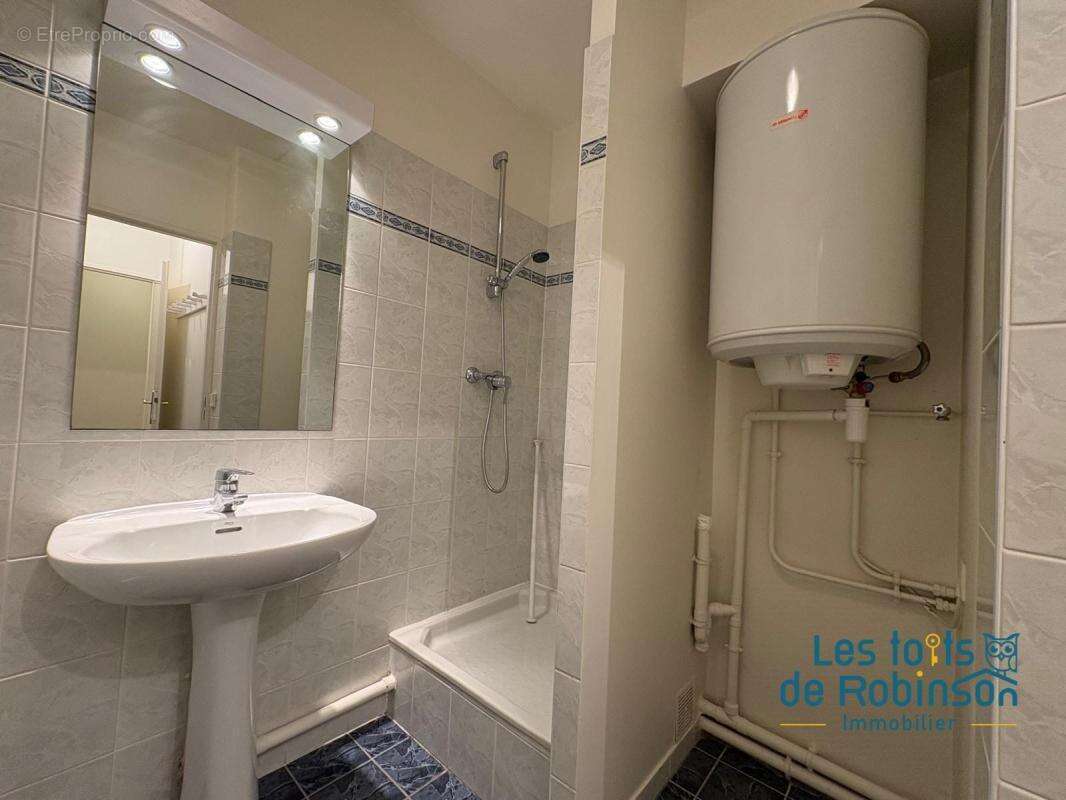 Appartement à LE PLESSIS-ROBINSON